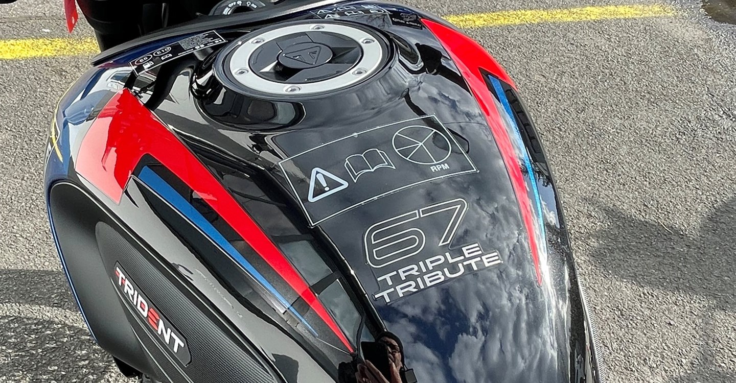 Angebot Triumph Trident 660 Triple Tribute