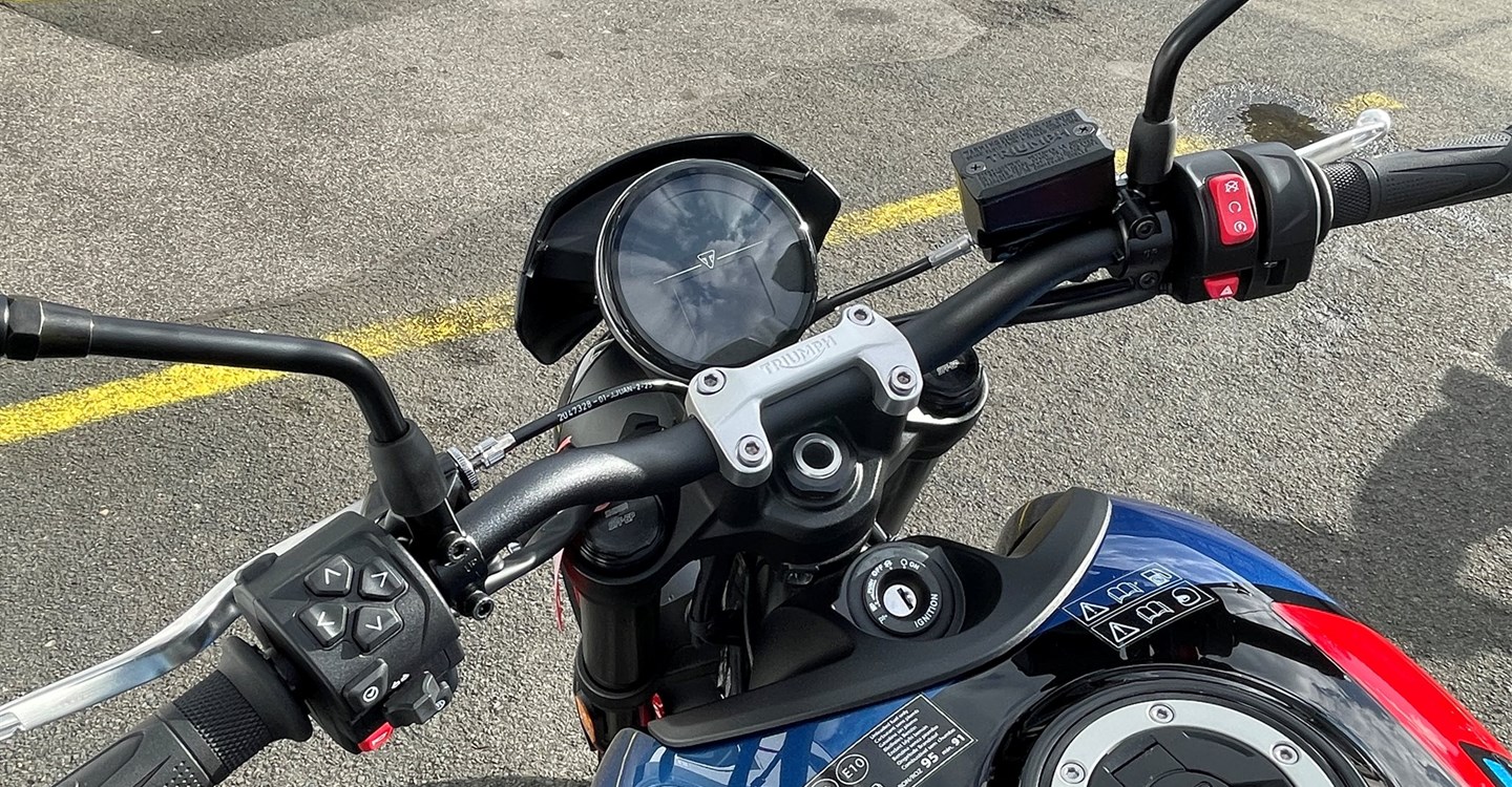 Angebot Triumph Trident 660 Triple Tribute