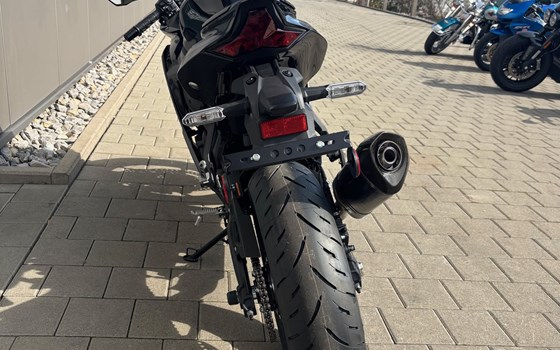 Neufahrzeug Kawasaki Ninja ZX-4RR - Bild 6