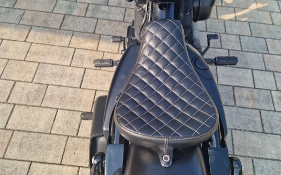 Gebrauchtmotorrad Harley-Davidson Sportster XL 883 N Iron - Bild 10