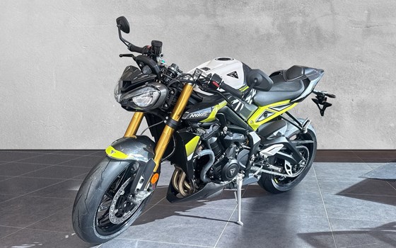 Neufahrzeug Triumph Street Triple 765 Moto2 Edition - Bild 1