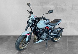 Neumotorrad Triumph Trident 800