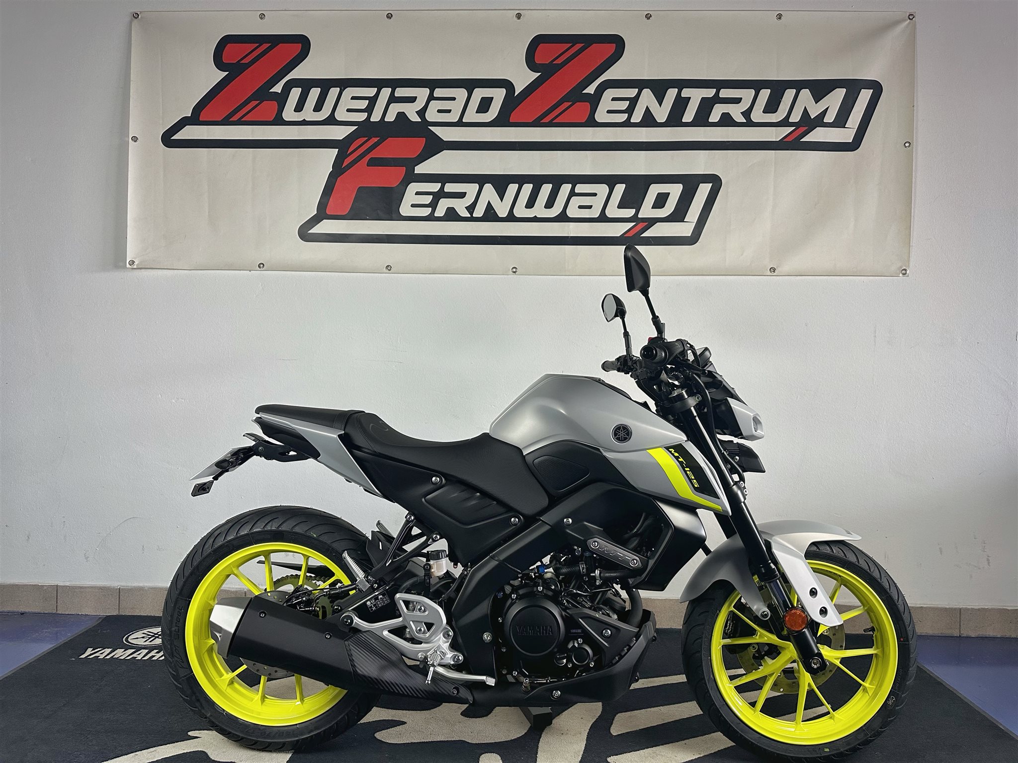 Yamaha MT-125 Night Fluo Edition