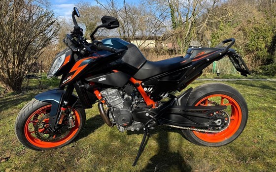 Gebrauchtmotorrad KTM 890 Duke R - Bild 1