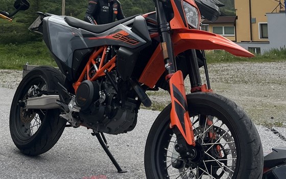 Gebrauchtmotorrad KTM 690 SMC R - Bild 1