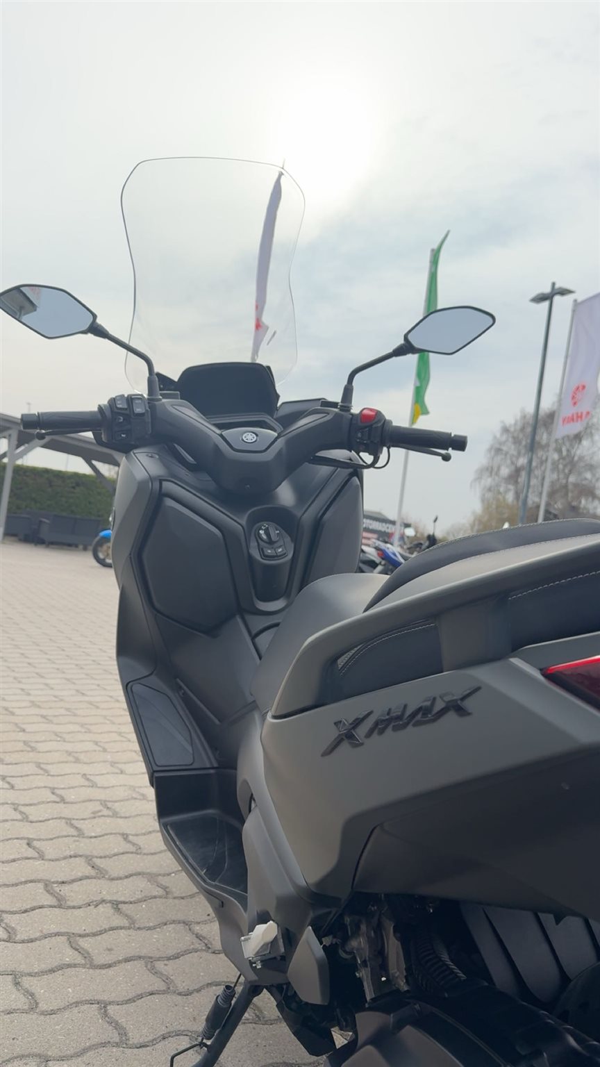 Yamaha XMAX 125