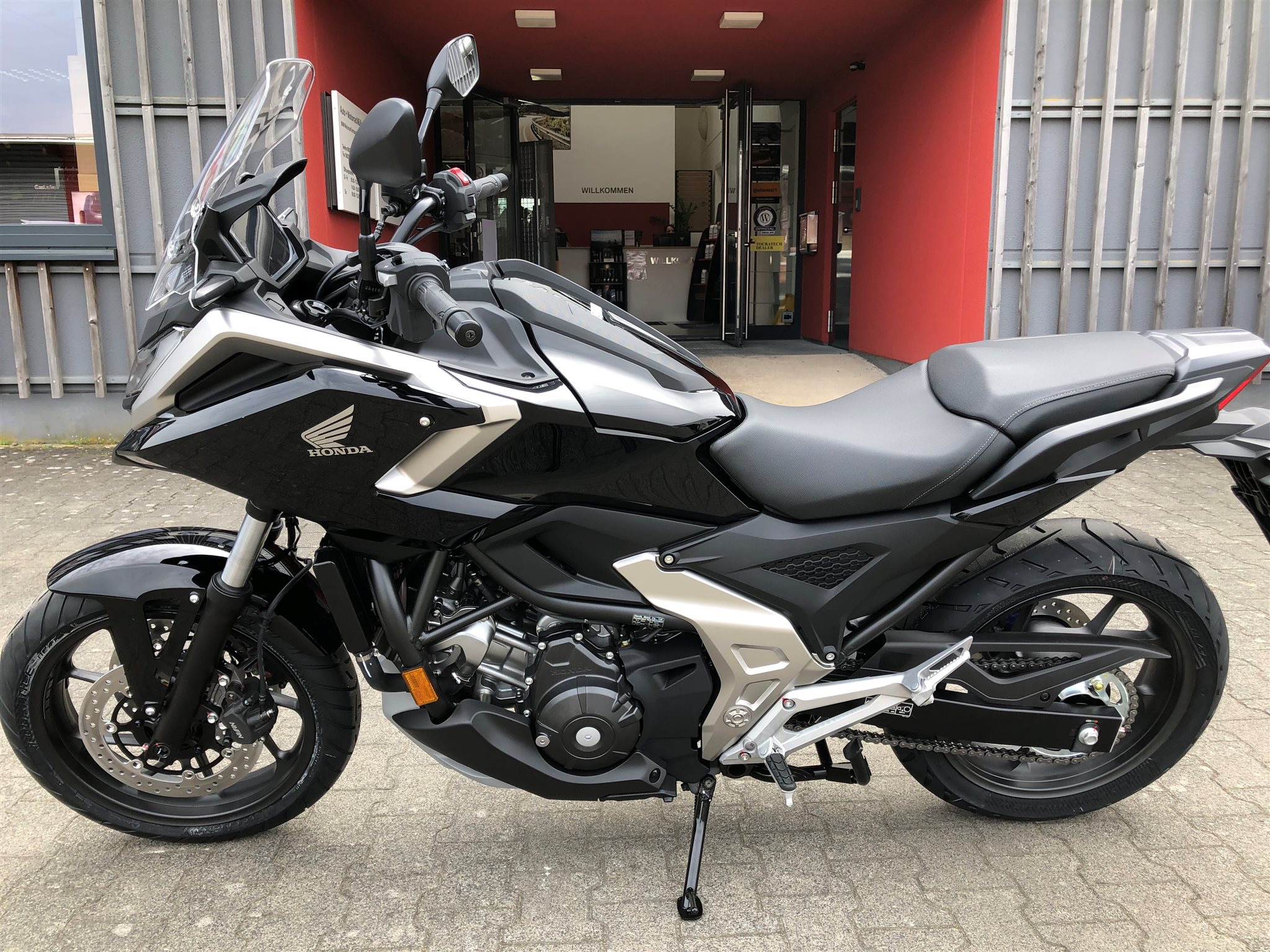 Honda NC750X DCT