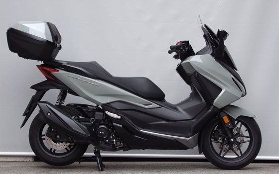 Gebrauchtmotorrad Honda Forza 350 - Bild 12