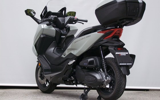 Gebrauchtmotorrad Honda Forza 350 - Bild 6