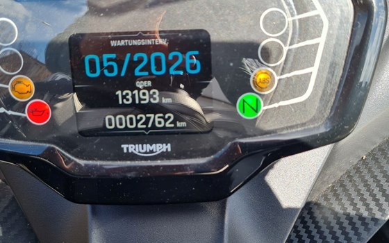 Gebrauchtmotorrad Triumph Daytona 660 - Bild 5