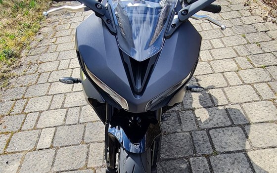 Gebrauchtmotorrad Triumph Daytona 660 - Bild 7