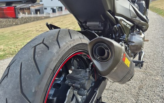 Gebrauchtmotorrad Kawasaki Z 800 - Bild 10