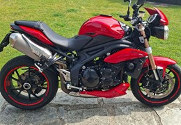 Gebrauchte Triumph Speed Triple 1050