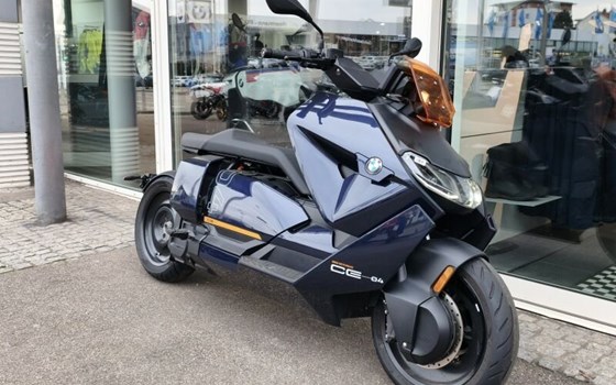 Gebrauchtmotorrad BMW CE 04 - Bild 1