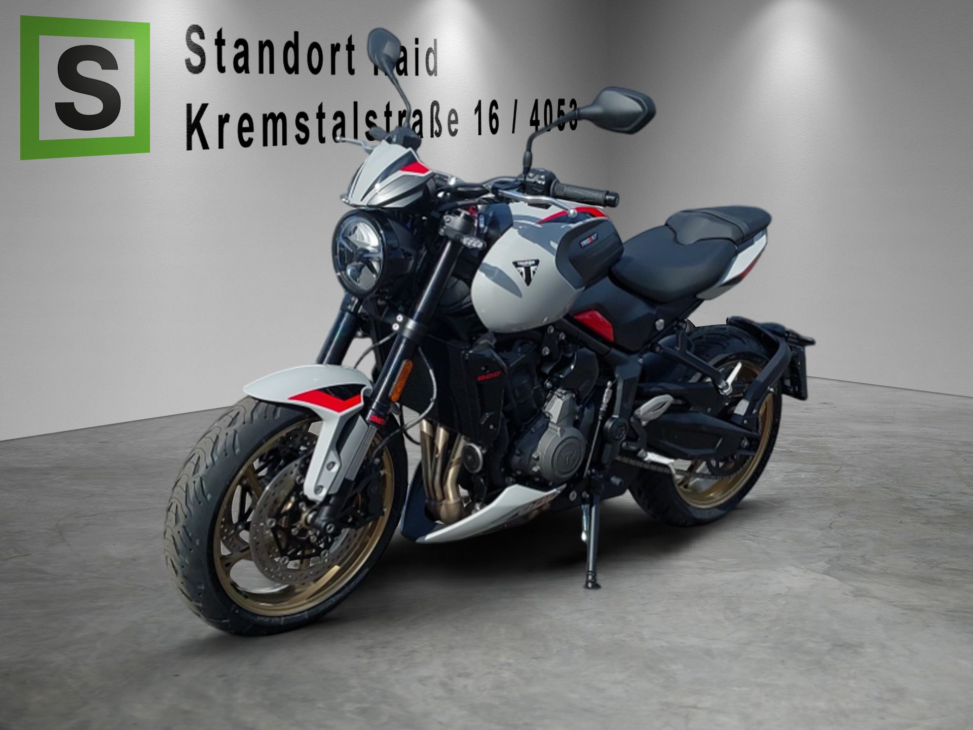 Triumph Trident 800
