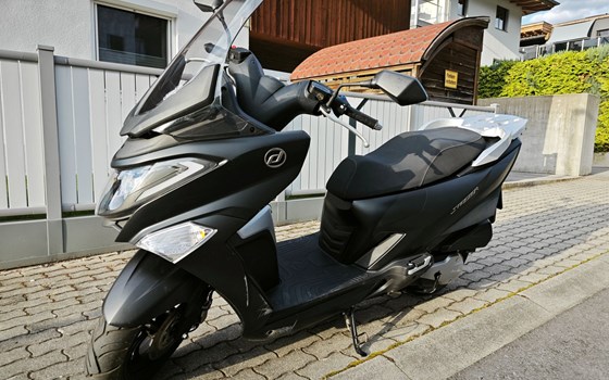 Gebrauchtmotorrad Daelim Steezer QL 125 - Bild 1
