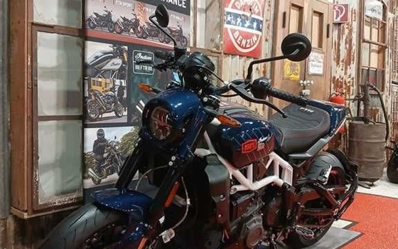 Neufahrzeug Indian FTR X 100% R CARBON - Bild 8