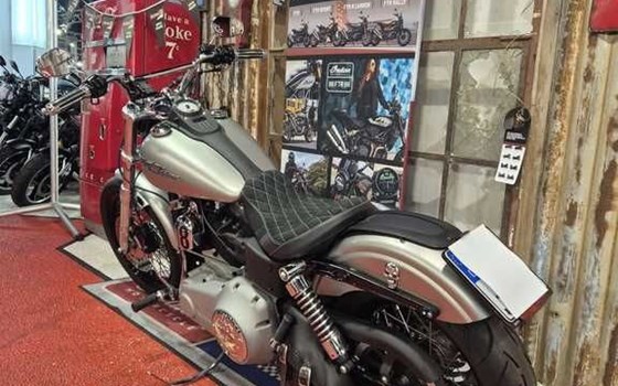 Gebrauchtmotorrad Harley-Davidson Dyna Street Bob FXDB - Bild 3