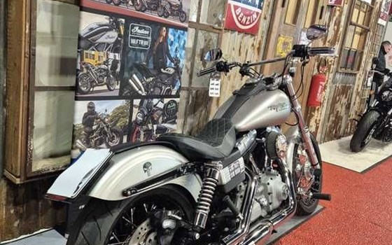 Gebrauchtmotorrad Harley-Davidson Dyna Street Bob FXDB - Bild 6