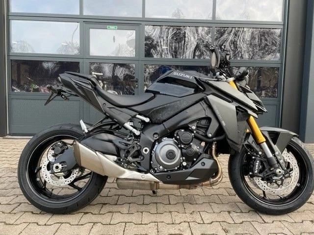 Suzuki GSX-S1000