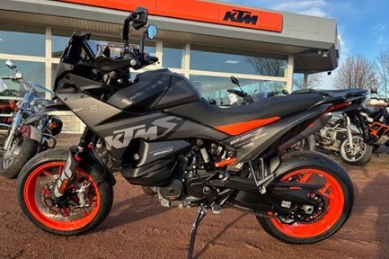 KTM 890 SMT