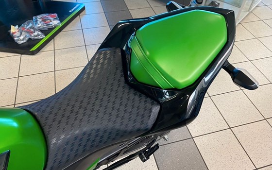 Gebrauchtmotorrad Kawasaki Z 800 - Bild 6