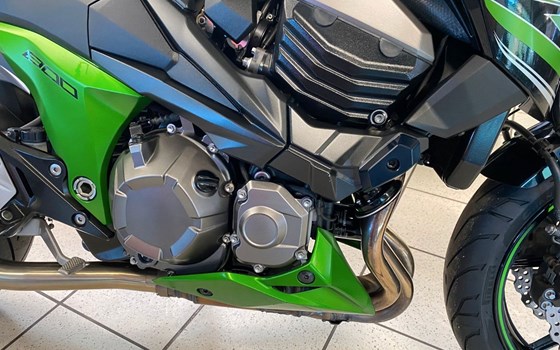 Gebrauchtmotorrad Kawasaki Z 800 - Bild 8