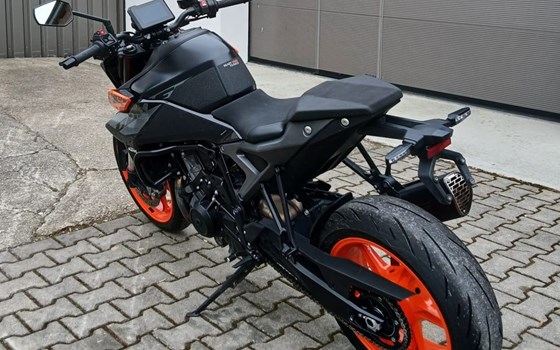 Gebrauchtmotorrad KTM 990 Duke - Bild 4
