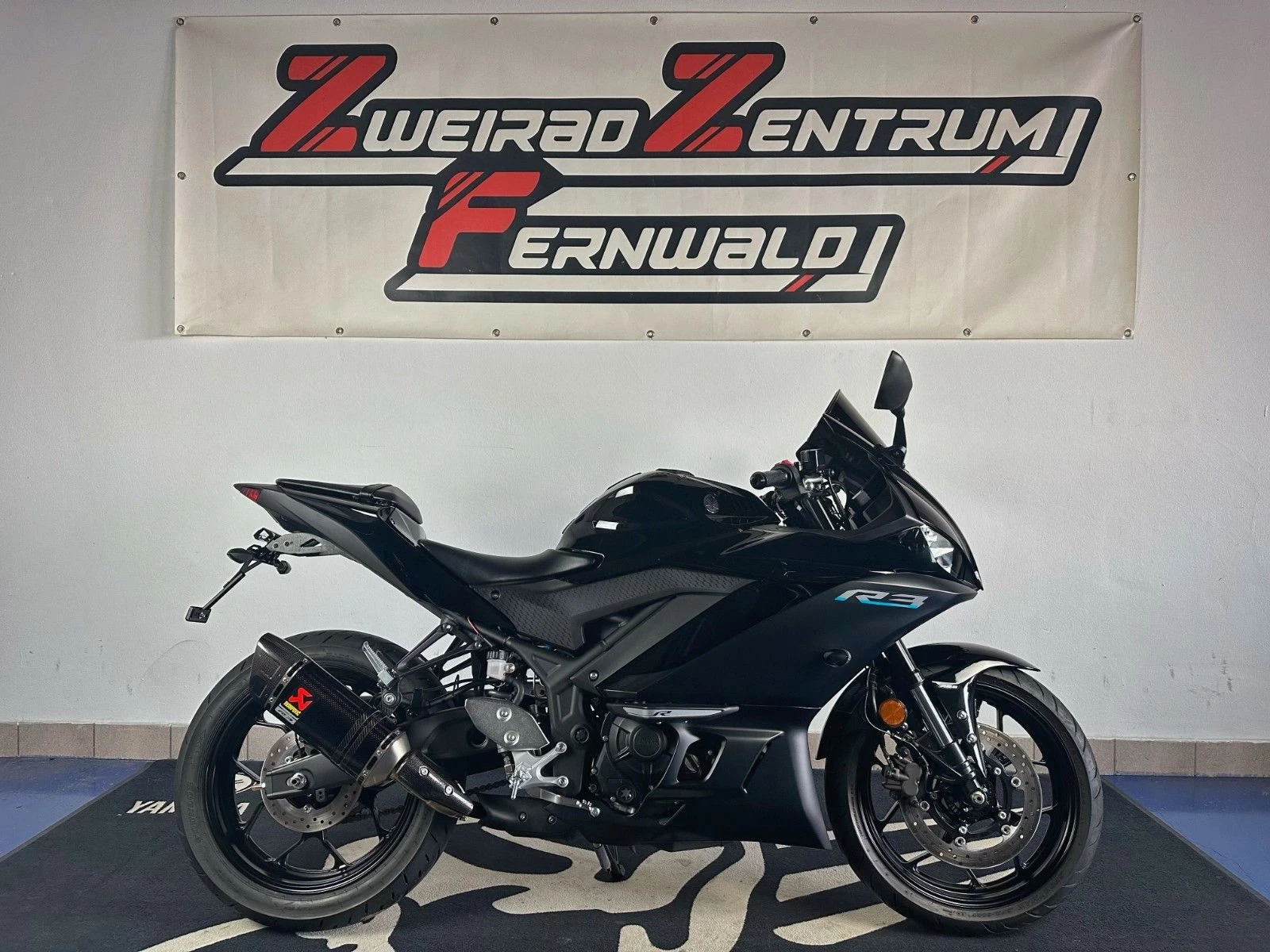Yamaha YZF-R3 