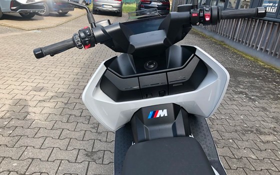 Gebrauchtmotorrad BMW CE 04 - Bild 16