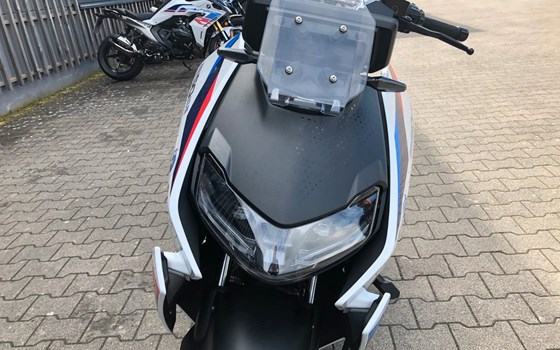 Gebrauchtmotorrad BMW CE 04 - Bild 17