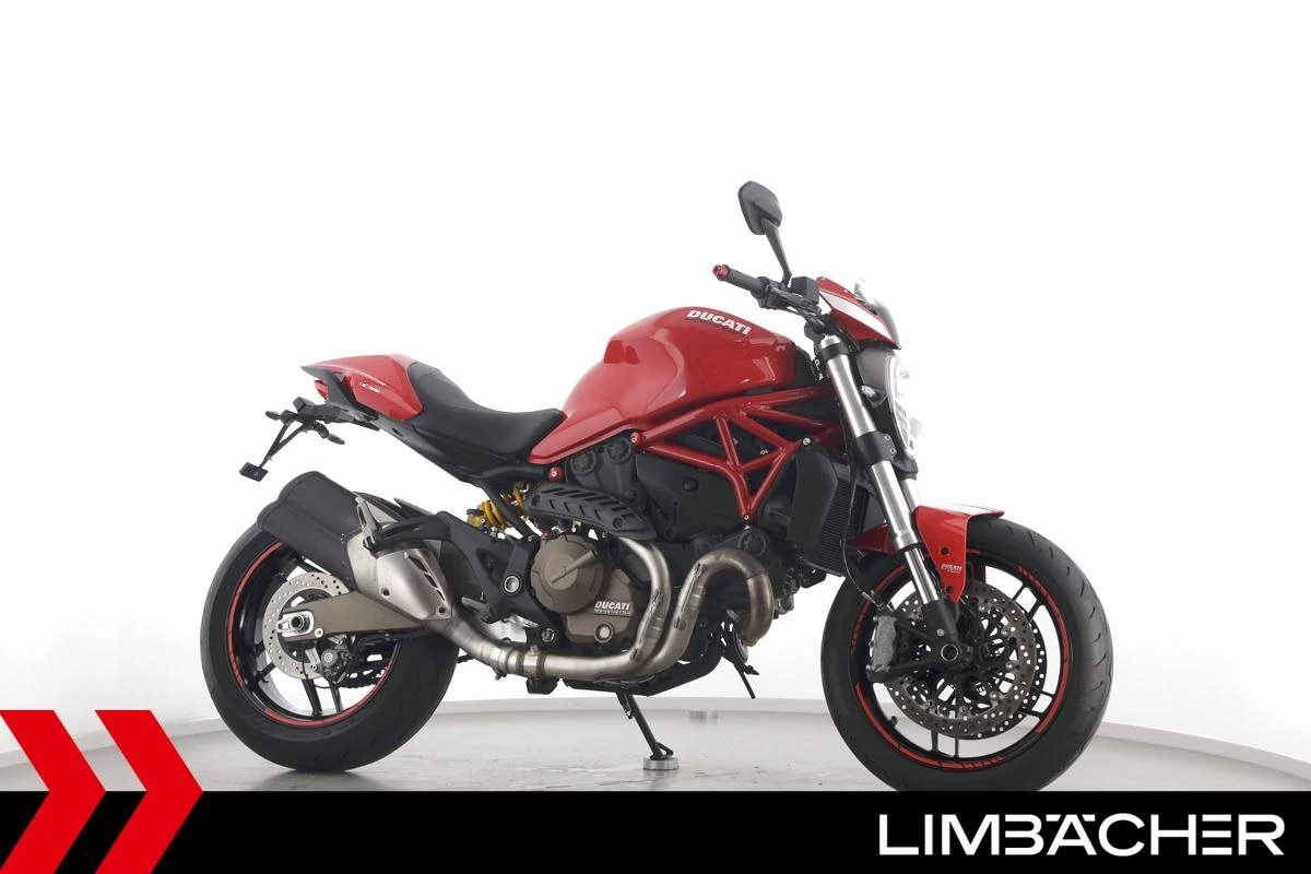 Ducati Monster 821 Stripe s