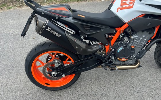 Gebrauchtmotorrad KTM 890 Duke R - Bild 4