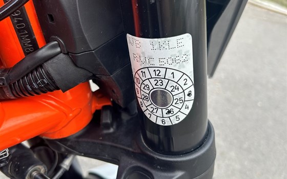 Gebrauchtmotorrad KTM 890 Duke R - Bild 6