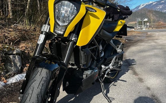 Gebrauchtmotorrad KTM 125 Duke - Bild 3