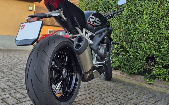 Motorrad Occasion Triumph Speed Triple 1200 RS - Bild 4