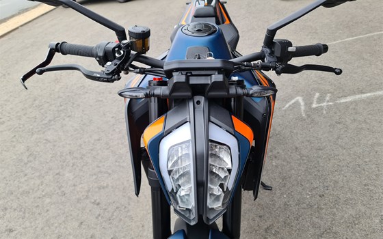 Gebrauchtmotorrad KTM 890 Duke R - Bild 10