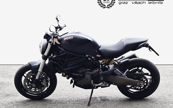 Gebrauchtmotorrad Ducati Monster 821 Dark - Bild 2