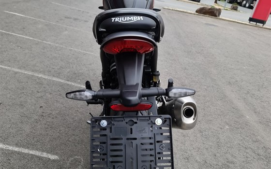 Gebrauchtmotorrad Triumph Speed 400 - Bild 7