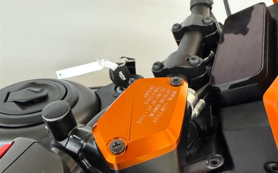 Neufahrzeug KTM 390 SMC R - Bild 8