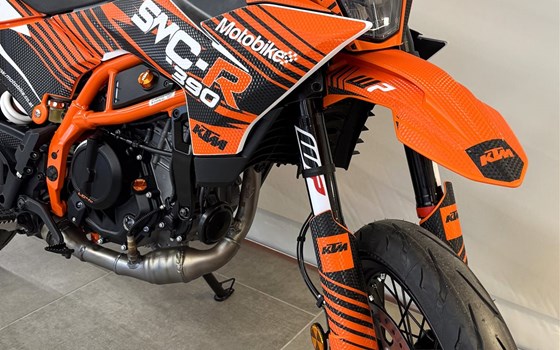 Neufahrzeug KTM 390 SMC R - Bild 9
