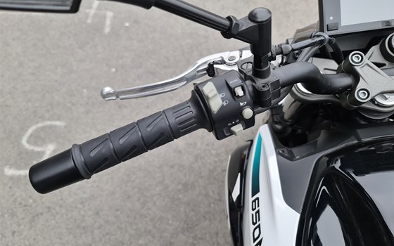 Gebrauchtmotorrad CFMOTO 650NK - Bild 10