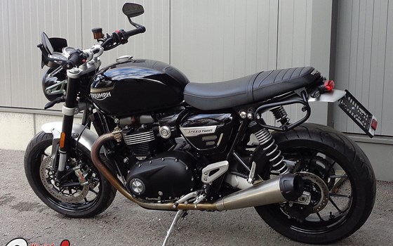 Gebrauchtmotorrad Triumph Speed Twin 1200 - Bild 2