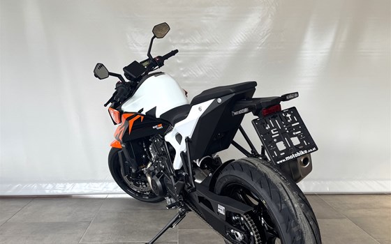 Neufahrzeug KTM 990 Duke - Bild 5