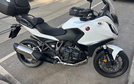 Gebrauchtmotorrad Honda NT1100 DCT - Bild 4