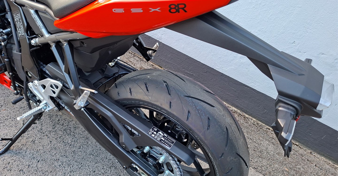Angebot Suzuki GSX-8R Daidai-Iro Edition