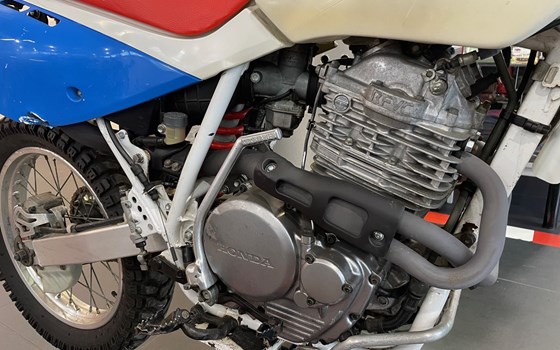 Gebrauchtmotorrad Honda XR 600 R - Bild 7