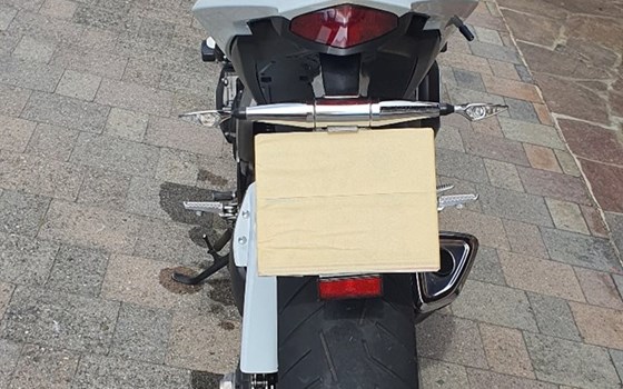 Gebrauchtmotorrad Honda CB 1000 R - Bild 10