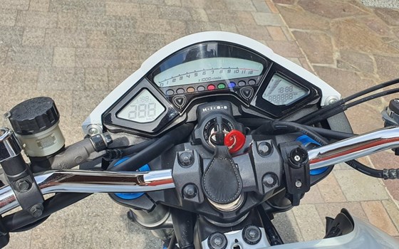 Gebrauchtmotorrad Honda CB 1000 R - Bild 7