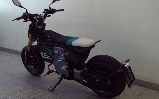 Gebrauchtmotorrad BMW CE 02 4kW - Bild 7